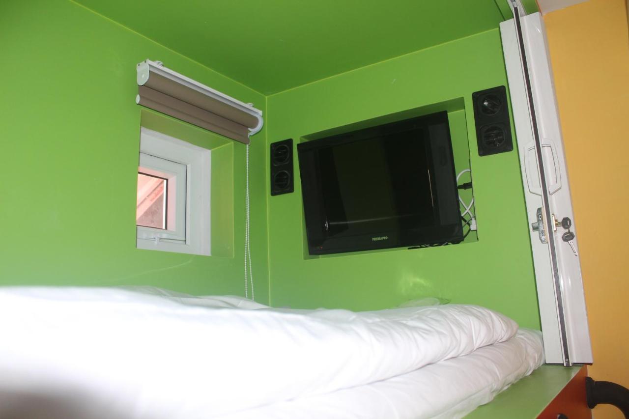 H-District Boutique Poshotel Bangkok Buitenkant foto