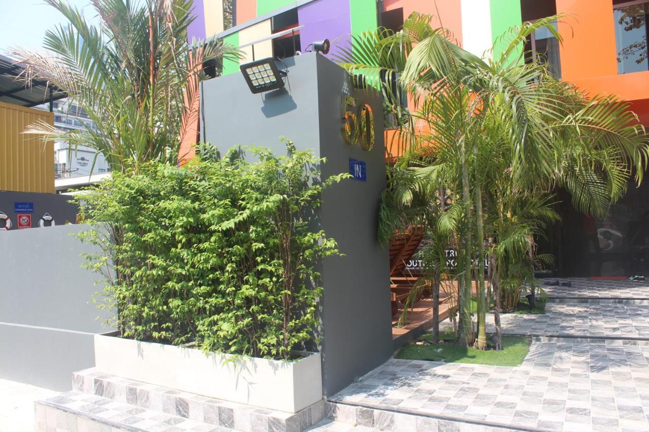 H-District Boutique Poshotel Bangkok Buitenkant foto