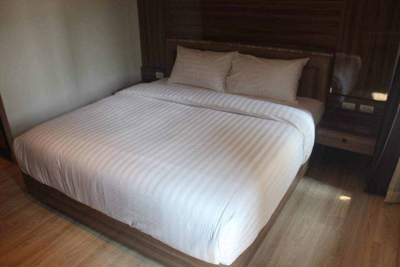 H-District Boutique Poshotel Bangkok Buitenkant foto